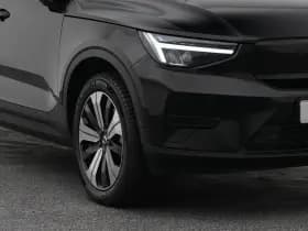 Volvo XC40 thumbnail 18