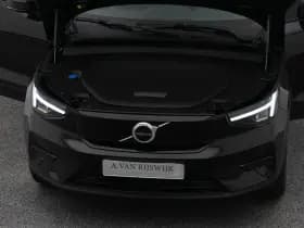 Volvo XC40 thumbnail 32