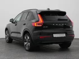 Volvo XC40 thumbnail 6