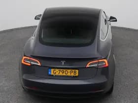 Tesla Model thumbnail 28