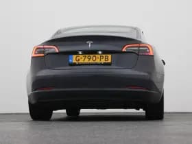 Tesla Model thumbnail 36