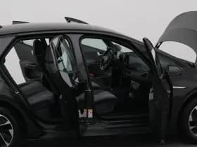 Volkswagen ID.3 thumbnail 35