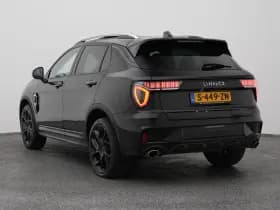 Lynk & Co 01 thumbnail 5