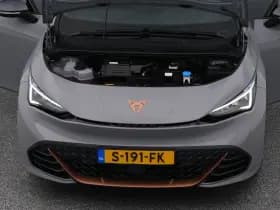 CUPRA Born thumbnail 32