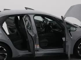 CUPRA Born thumbnail 35