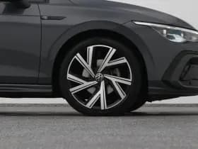 Volkswagen Golf thumbnail 41