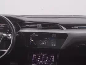 Audi e-tron thumbnail 9