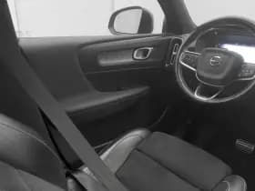 Volvo XC40 thumbnail 12