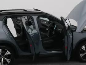 Volvo XC40 thumbnail 35