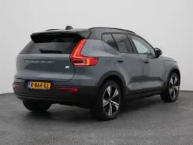 Volvo XC40 thumbnail 7