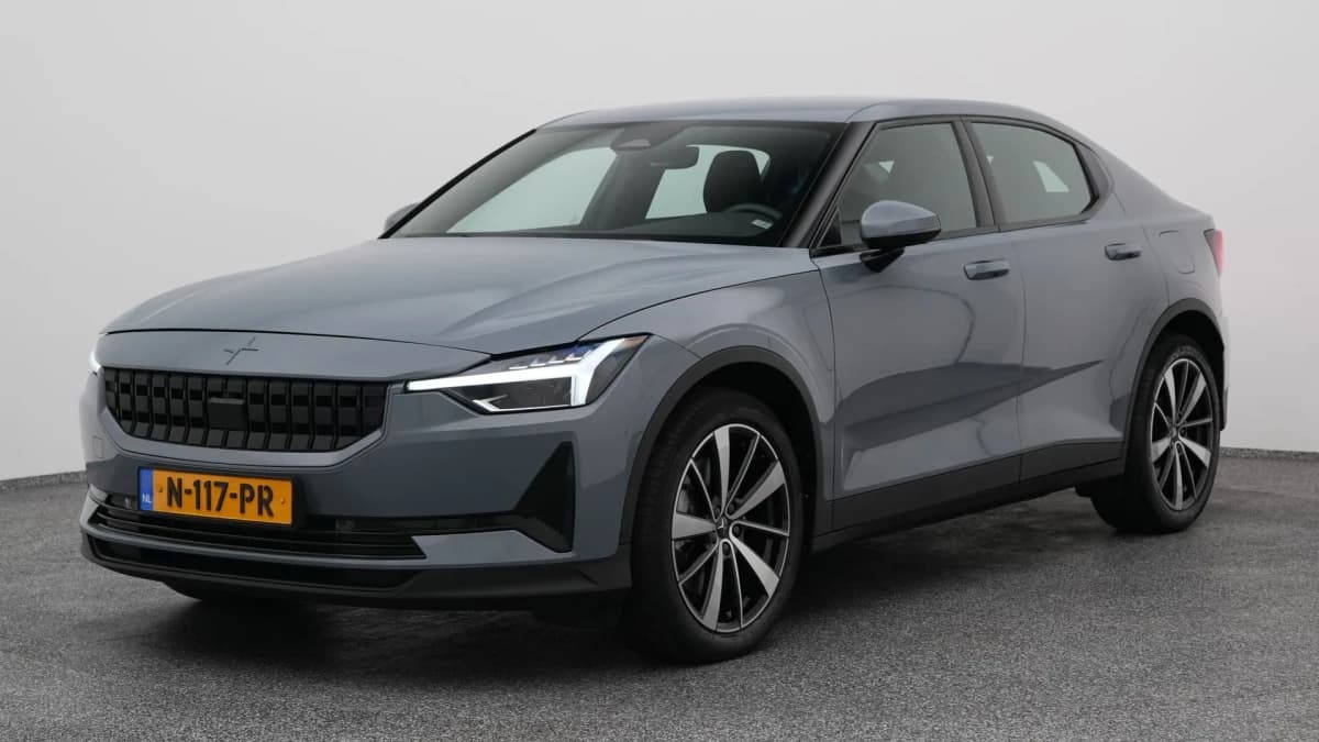 Polestar 2 — foto 1