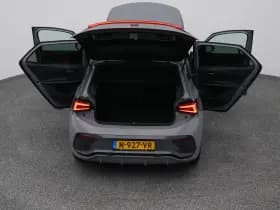 CUPRA Born thumbnail 30