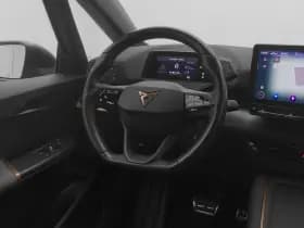 CUPRA Born thumbnail 8