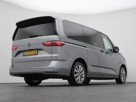 Volkswagen Multivan thumbnail 16