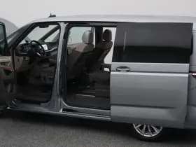 Volkswagen Multivan thumbnail 33