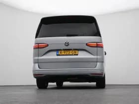 Volkswagen Multivan thumbnail 36