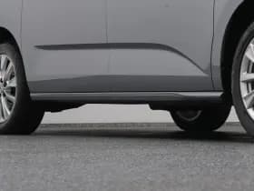 Volkswagen Multivan thumbnail 38