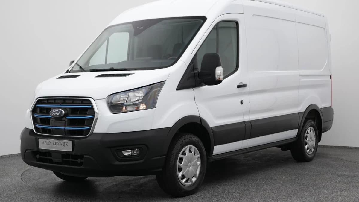Ford E-Transit — foto 1