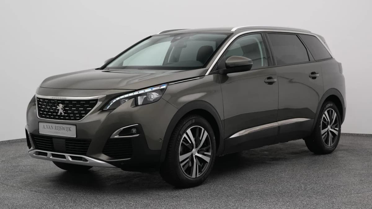 Peugeot 5008 — foto 1