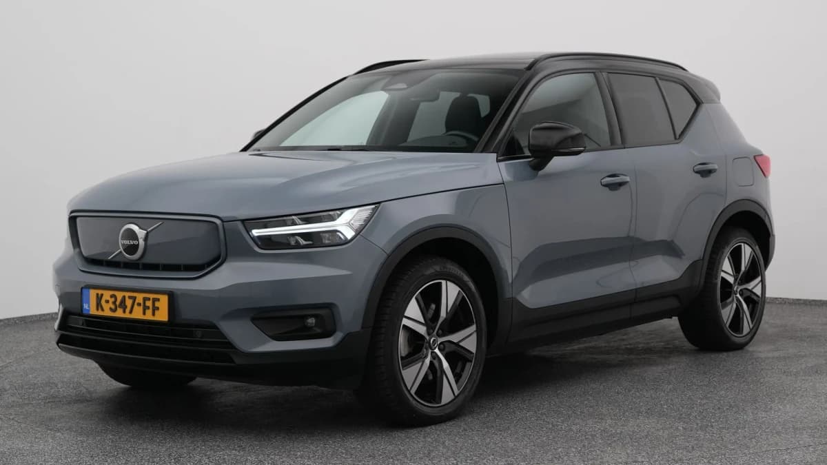 Volvo XC40 — foto 1