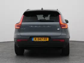 Volvo XC40 thumbnail 11