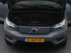 Volvo XC40 thumbnail 32