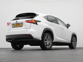 Lexus NX thumbnail 16