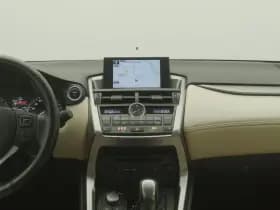 Lexus NX thumbnail 8