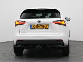 Lexus NX thumbnail 10