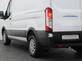 Ford E-Transit thumbnail 12