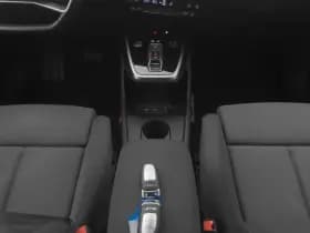 Audi Q4 thumbnail 11