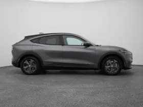 Ford Mustang thumbnail 14