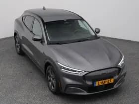 Ford Mustang thumbnail 24