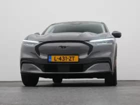 Ford Mustang thumbnail 35