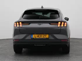 Ford Mustang thumbnail 10