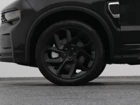 Lynk & Co 01 thumbnail 39