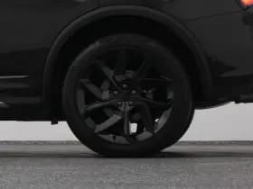 Lynk & Co 01 thumbnail 40