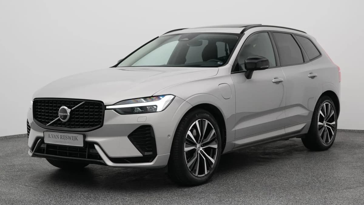Volvo XC60 — foto 1