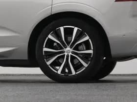 Volvo XC60 thumbnail 40