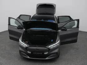 Ford Mustang thumbnail 28