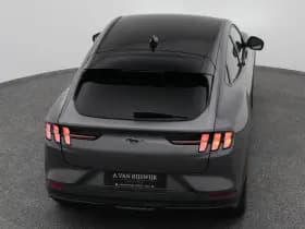 Ford Mustang thumbnail 29