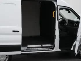 Ford E-Transit thumbnail 98