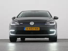 Volkswagen E-Golf thumbnail 36