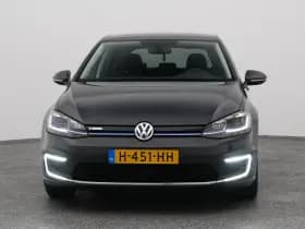 Volkswagen E-Golf thumbnail 10