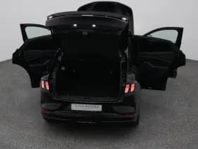 Ford Mustang thumbnail 30