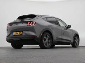 Ford Mustang thumbnail 17