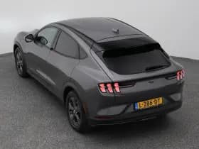 Ford Mustang thumbnail 26