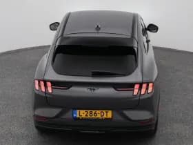 Ford Mustang thumbnail 29