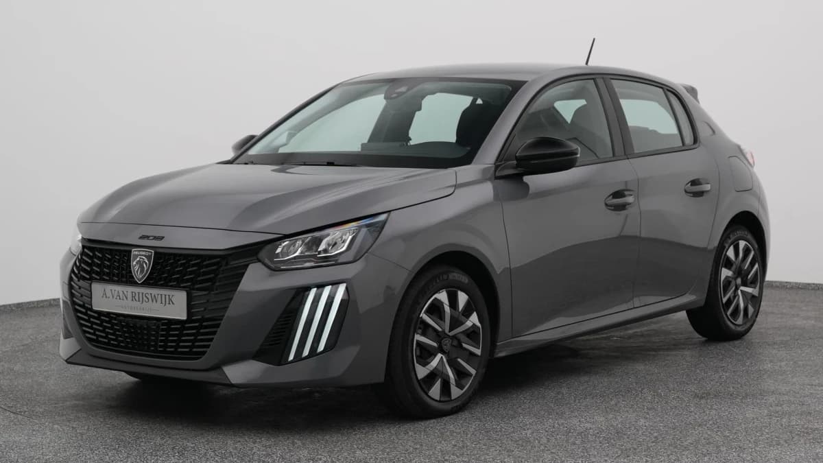 Peugeot 208 — foto 1
