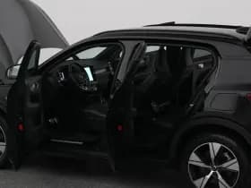 Volvo XC40 thumbnail 34